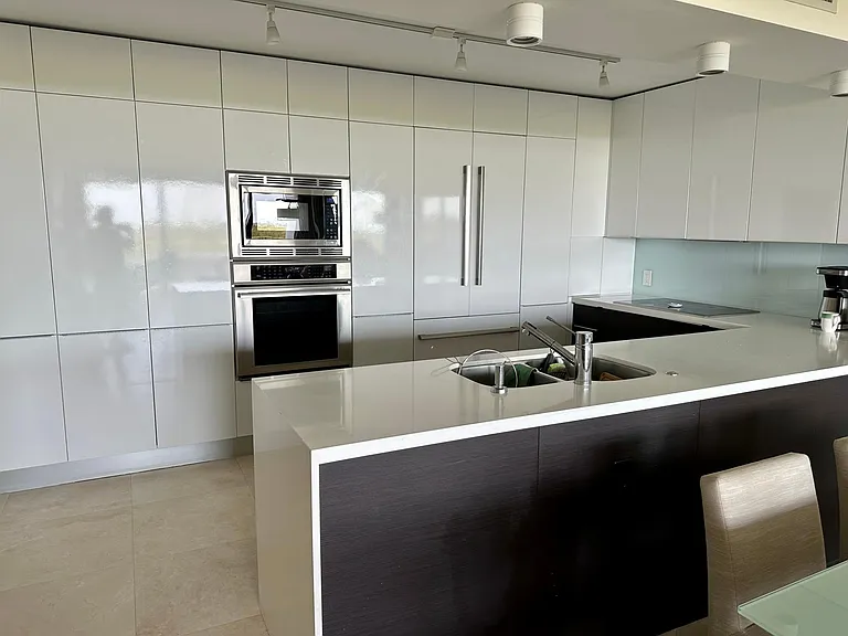155 Ocean Lane Dr #1004 — Photo 8