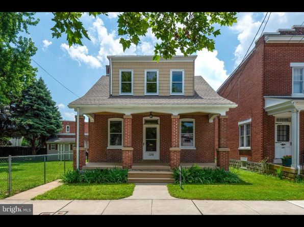 136 Fairview Ave #1