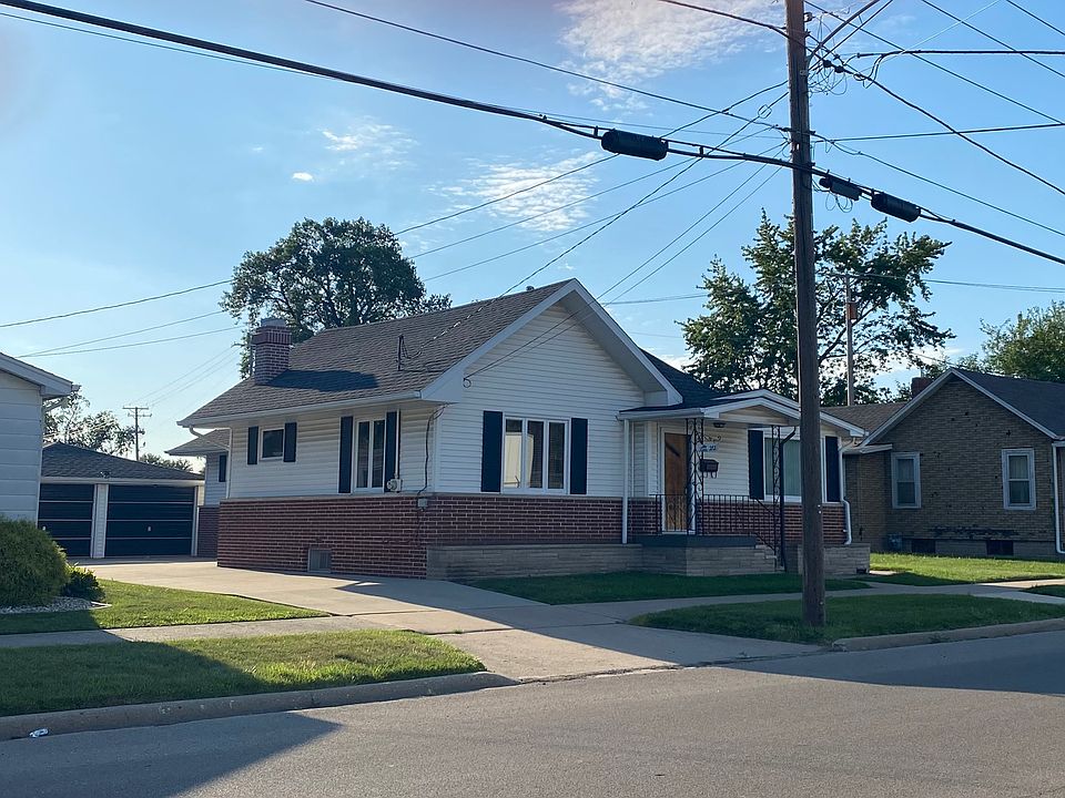 1st image of 212 S Illinois St