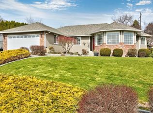 100 Amanda Ln, Selah, WA 98942