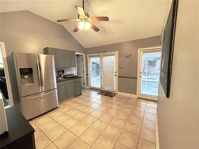 3700 Wanda Lynn Dr #B — Photo 4