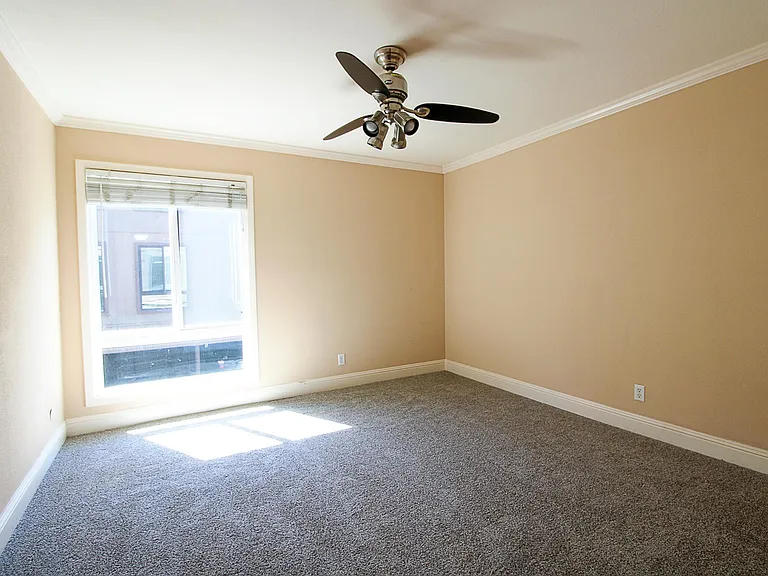 2408 Larkspur Ln #247 — Photo 4