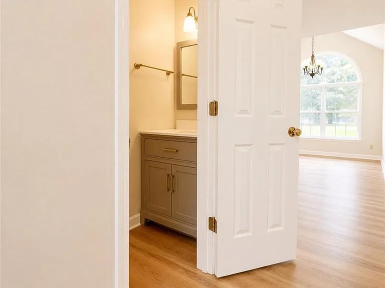 1630 Green Oak Cir — Photo 7