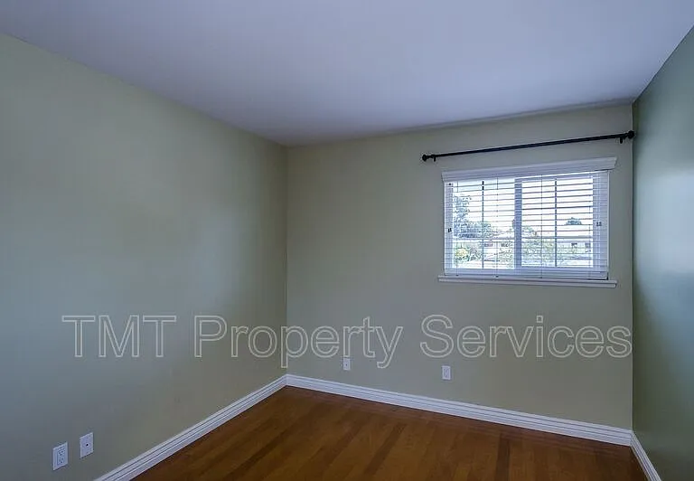 485 Meadowbrook Dr — Photo 25