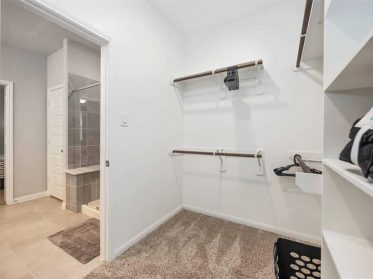 7047 Silverleaf Oak St — Photo 22