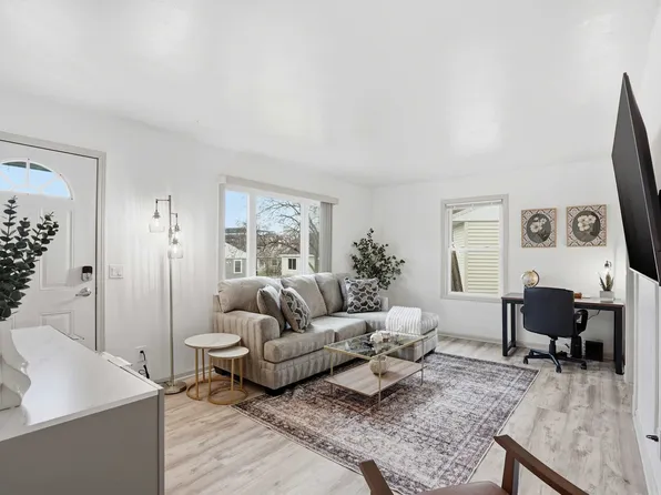 (undisclosed Address), Madison, WI 53705