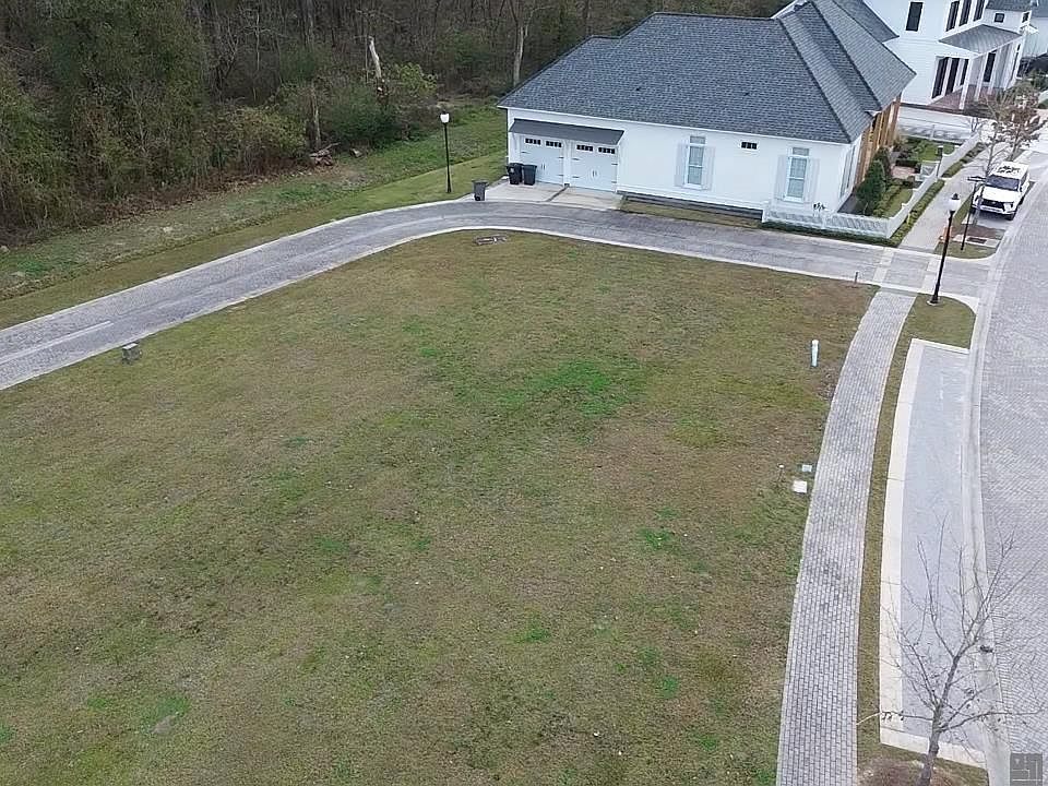 1st image of 2836/2844 Pointe Marie Dr