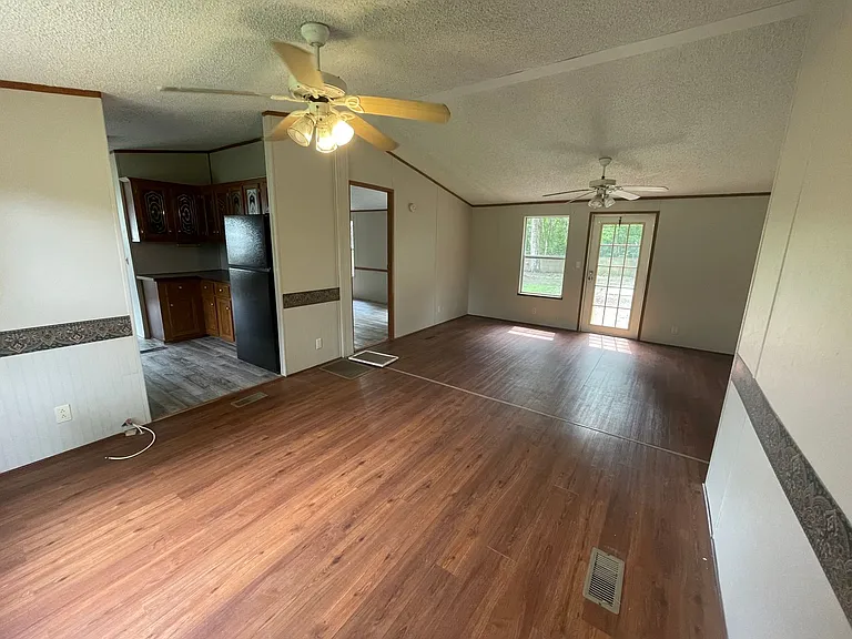 11642 SE 50th Avenue Rd — Photo 2