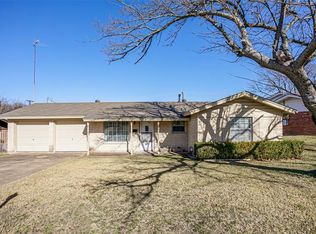209 E Rentz St, Weatherford, TX 76086