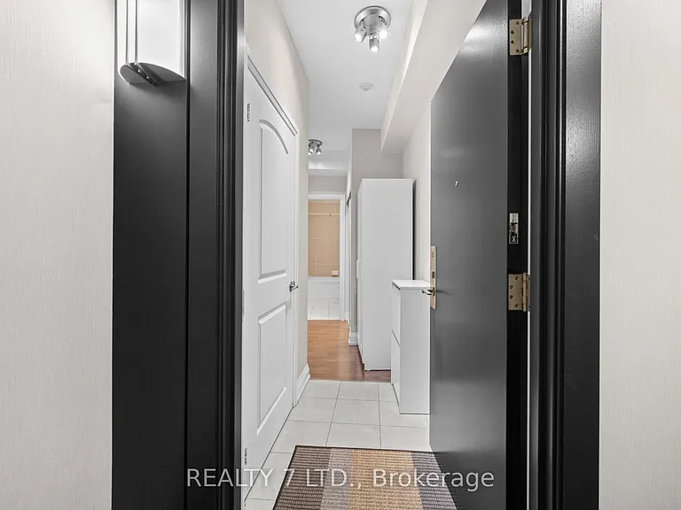 1070 Sheppard Ave W #323 — Photo 8