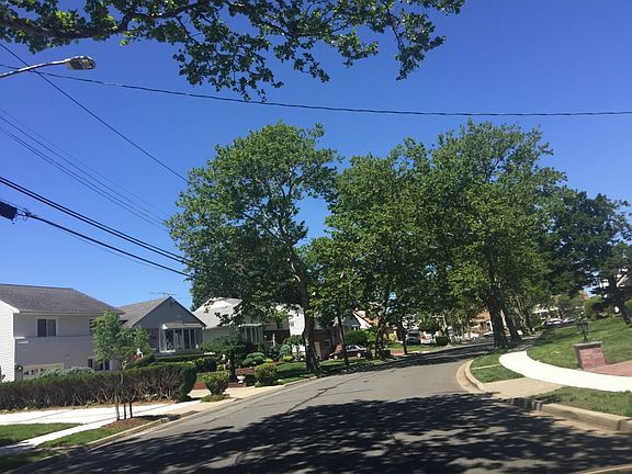 4th image of 1152 Ashley Dr