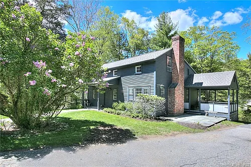 284 Lyons Plain Rd #283 Photo 1