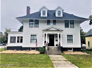 350 W Upton Ave, Reed City, MI 49677