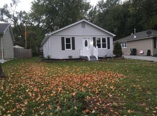 9124 Summit Dr, Fairview Heights, IL 62208