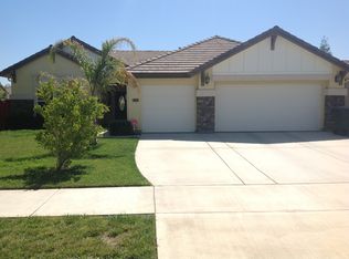 3830 N Fontana Ct, Visalia, CA