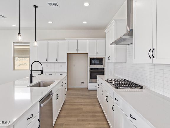 4th image of 21874 E STIRRUP Court
