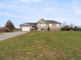 20846 Loyalist Pkwy, Prince Edward County, ON K0K1L0