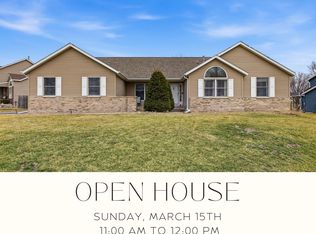 1705 Concord Dr, Marion, IA 52302