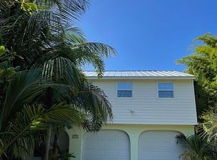 5725 SE Matousek St, Stuart, FL 34997