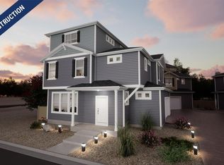46601 Sunflower Ln, Bennett, CO 80102