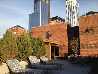 Rented by R New York