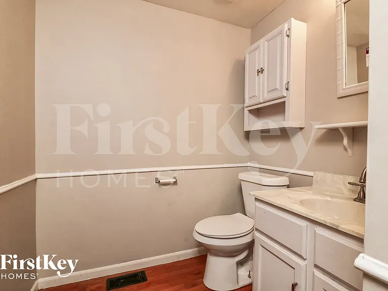 994 Sunset Farms Ct — Photo 12