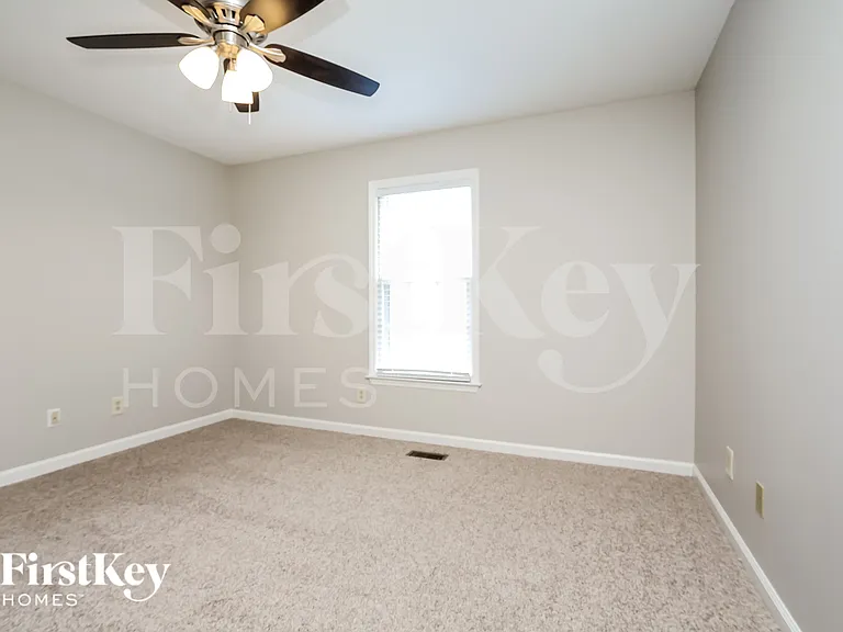 5496 Burnt Knob Rd — Photo 11