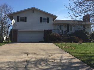 84 Gates Rd, Shavertown, PA 18708