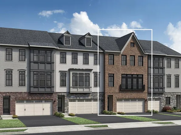 68 Cinnamon Dr, Upper Saddle River, NJ 07458