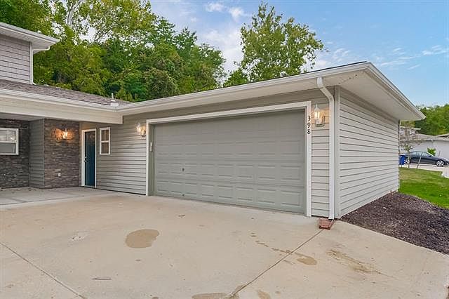 1st image of 398 N Clayview Dr