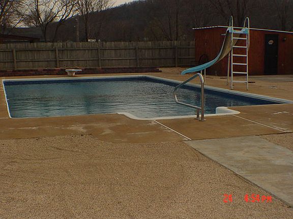 pool