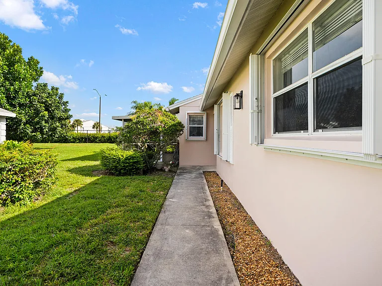 1209 Pine Sage Cir — Photo 10