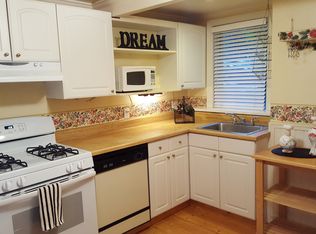 225 Massol Ave APT C, Los Gatos, CA 95030