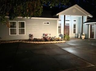 2007 Bayshore Dr, Niceville, FL 32578