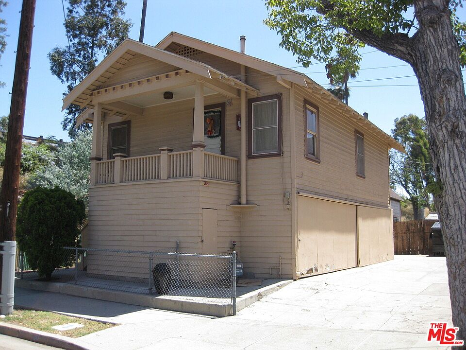 2nd image of 2134 Magnolia Ct