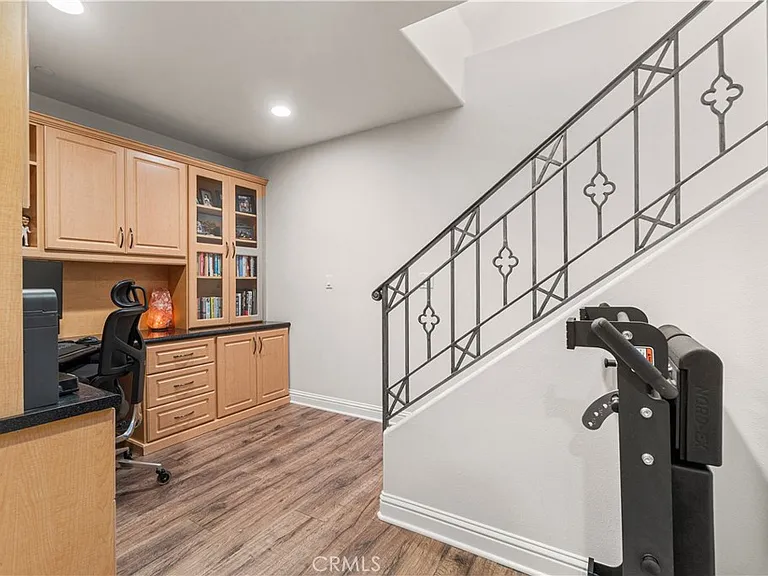 709 N Lucia Ave #B — Photo 28