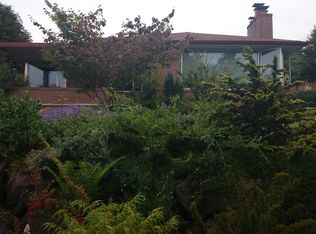 1712 44th Ave SW, Seattle, WA 98116