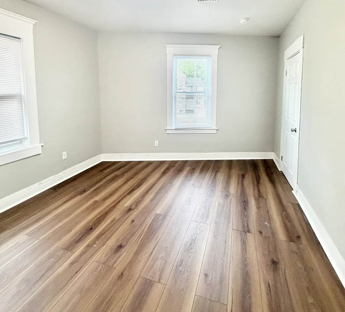 Building Photo - 401 Sherman Ave #66