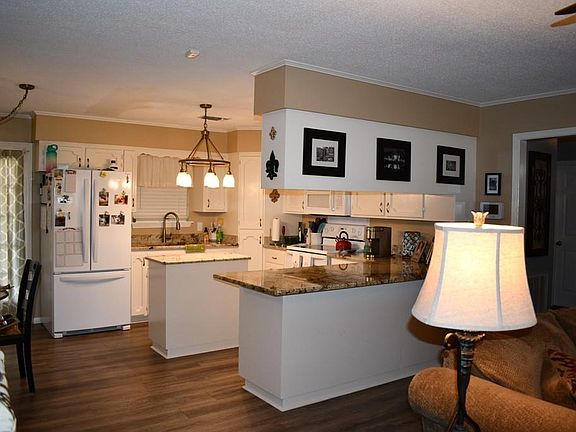 4th image of 141 Shanewood Dr
