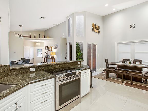 4th image of 6506 Brighton Ct
