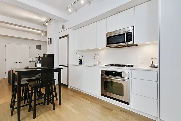 Rented by Corcoran | media 3