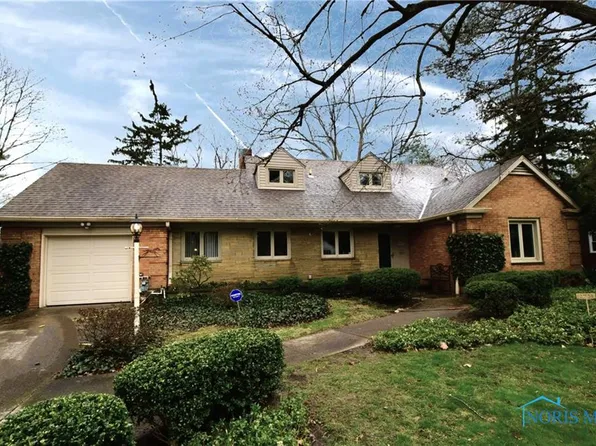 2731 Densmore Dr, Toledo, OH 43606