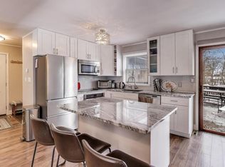 N3252 Robin ROAD, Lake Geneva, WI 53147