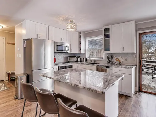 N3252 Robin ROAD, Lake Geneva, WI 53147