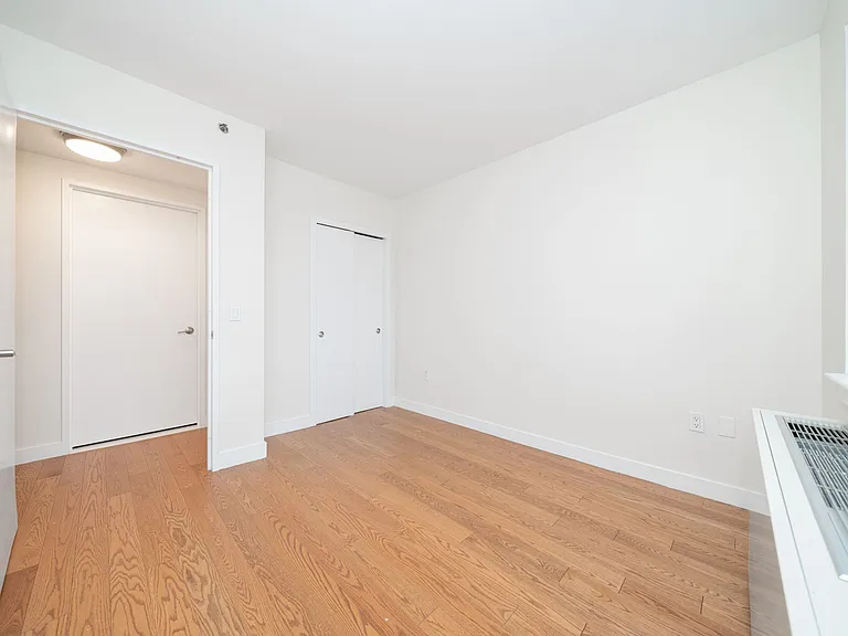 7525 153rd St #1104 — Photo 15