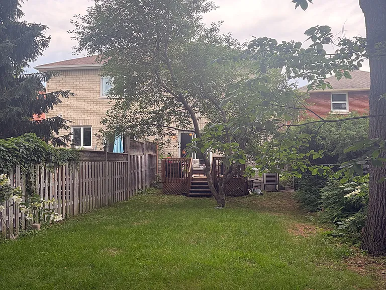 526 Hilson Ave #A — Photo 20