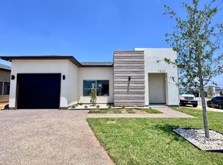 1201 Noyola Loop, Laredo, TX 78046