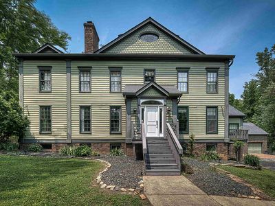 1031 Cedar Hill Dr, Evansville, IN, 47710