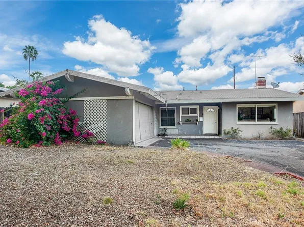 23427 Haynes St, West Hills, CA 91307