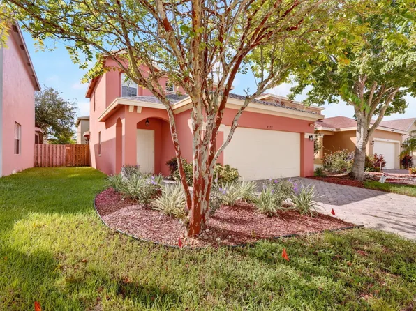 9323 BREAKERS Row, Fort Pierce, FL 34945
